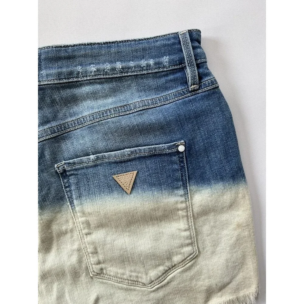 Guess Women’s High Rise Short Destroy Contrasting Wash Size 28